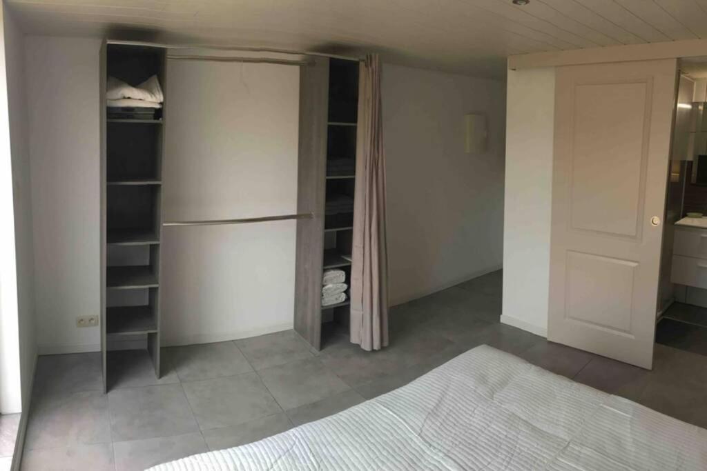Cosy Appartement ,Dinant, Abbaye De Maredsous Anhee Ngoại thất bức ảnh